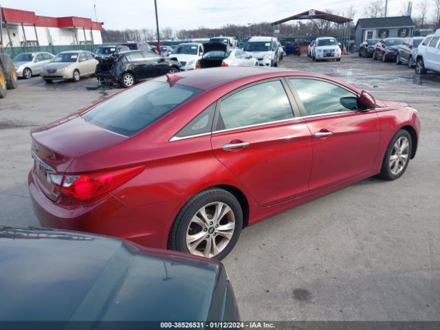 Photo 3 VIN: 5NPEC4AC0BH223240 - HYUNDAI SONATA 