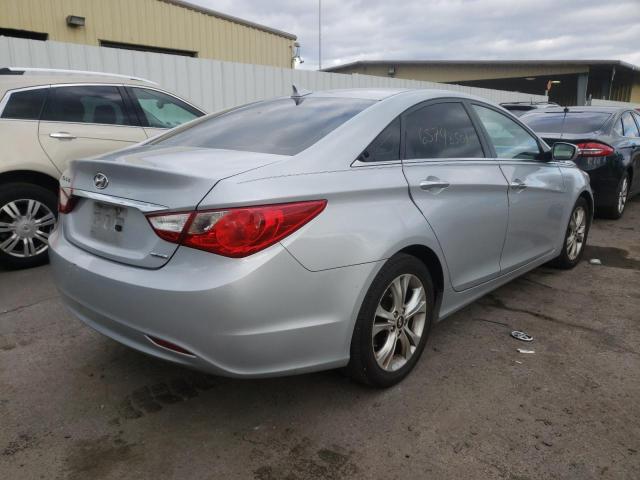 Photo 3 VIN: 5NPEC4AC0BH225568 - HYUNDAI SONATA 