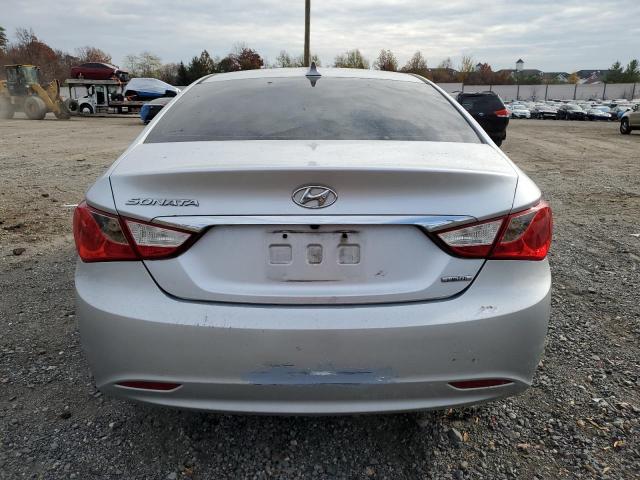 Photo 5 VIN: 5NPEC4AC0BH229409 - HYUNDAI SONATA SE 