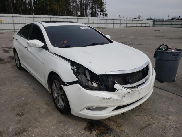 Photo 0 VIN: 5NPEC4AC0BH234013 - HYUNDAI SONATA SE 