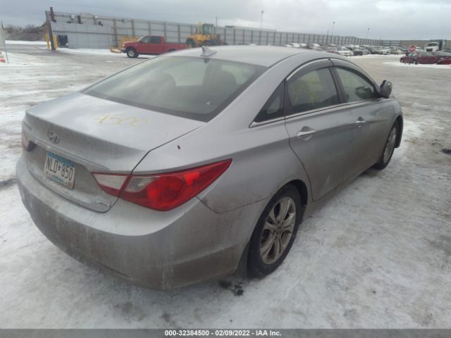 Photo 3 VIN: 5NPEC4AC0BH266198 - HYUNDAI SONATA 