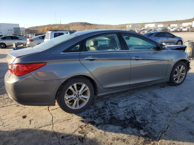 Photo 2 VIN: 5NPEC4AC0BH306893 - HYUNDAI SONATA SE 