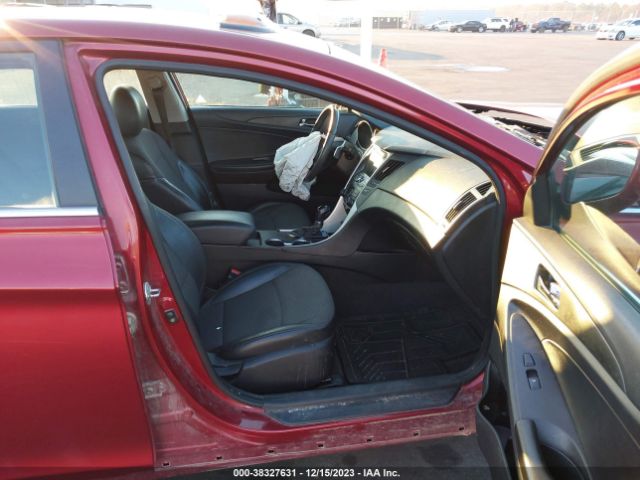 Photo 4 VIN: 5NPEC4AC0CH330144 - HYUNDAI SONATA 