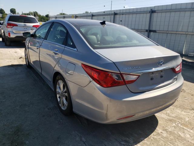 Photo 2 VIN: 5NPEC4AC0CH333609 - HYUNDAI SONATA SE 