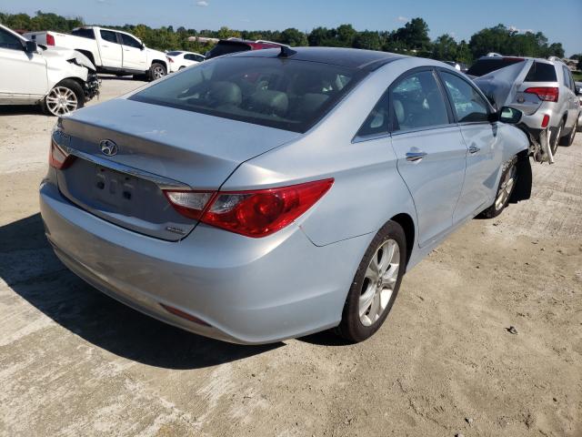 Photo 3 VIN: 5NPEC4AC0CH333609 - HYUNDAI SONATA SE 