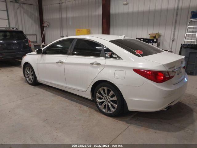 Photo 2 VIN: 5NPEC4AC0CH365699 - HYUNDAI SONATA 