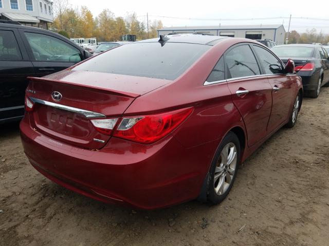 Photo 3 VIN: 5NPEC4AC0CH410821 - HYUNDAI SONATA SE 