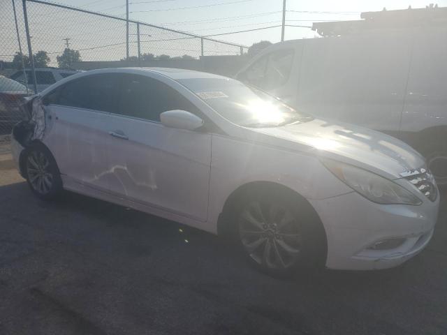 Photo 3 VIN: 5NPEC4AC0CH424864 - HYUNDAI SONATA SE 