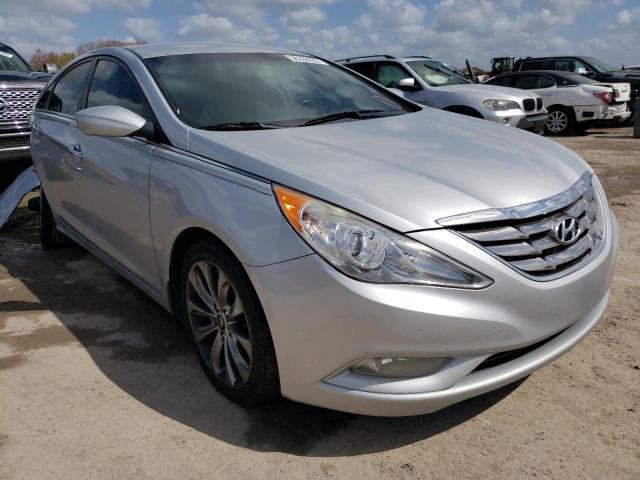 Photo 0 VIN: 5NPEC4AC0CH468153 - HYUNDAI SONATA SE 