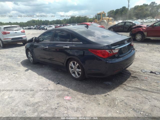 Photo 2 VIN: 5NPEC4AC0CH476849 - HYUNDAI SONATA 