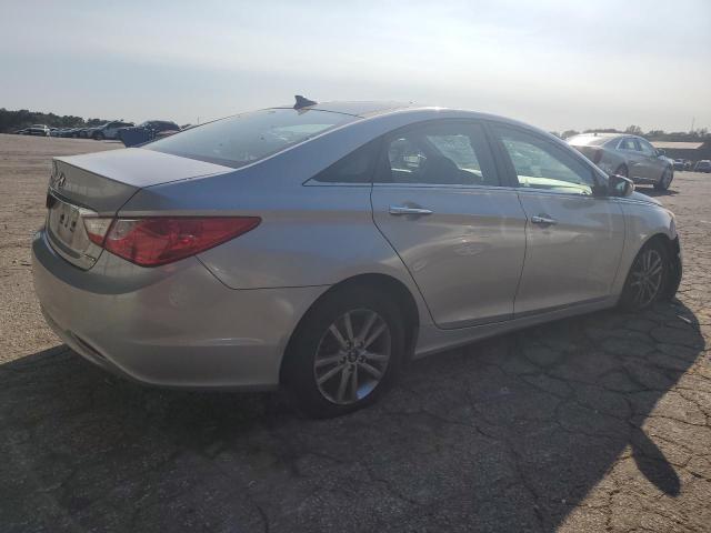 Photo 2 VIN: 5NPEC4AC0CH486992 - HYUNDAI SONATA SE 