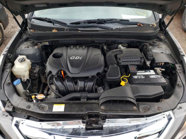 Photo 6 VIN: 5NPEC4AC0DH535447 - HYUNDAI SONATA SE 