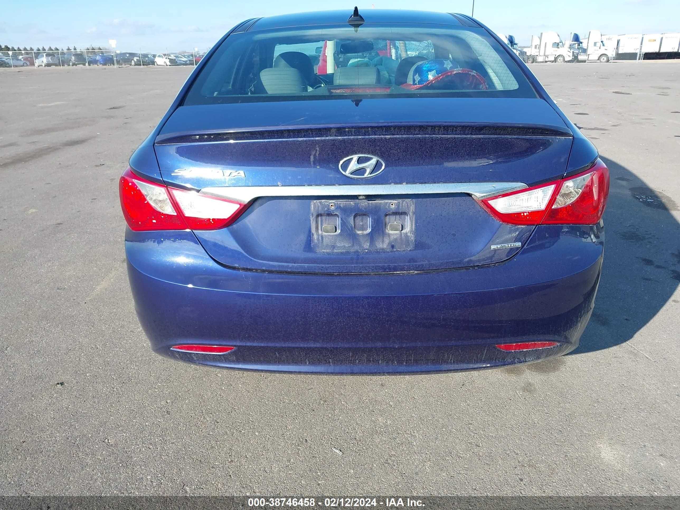 Photo 16 VIN: 5NPEC4AC0DH579531 - HYUNDAI SONATA 