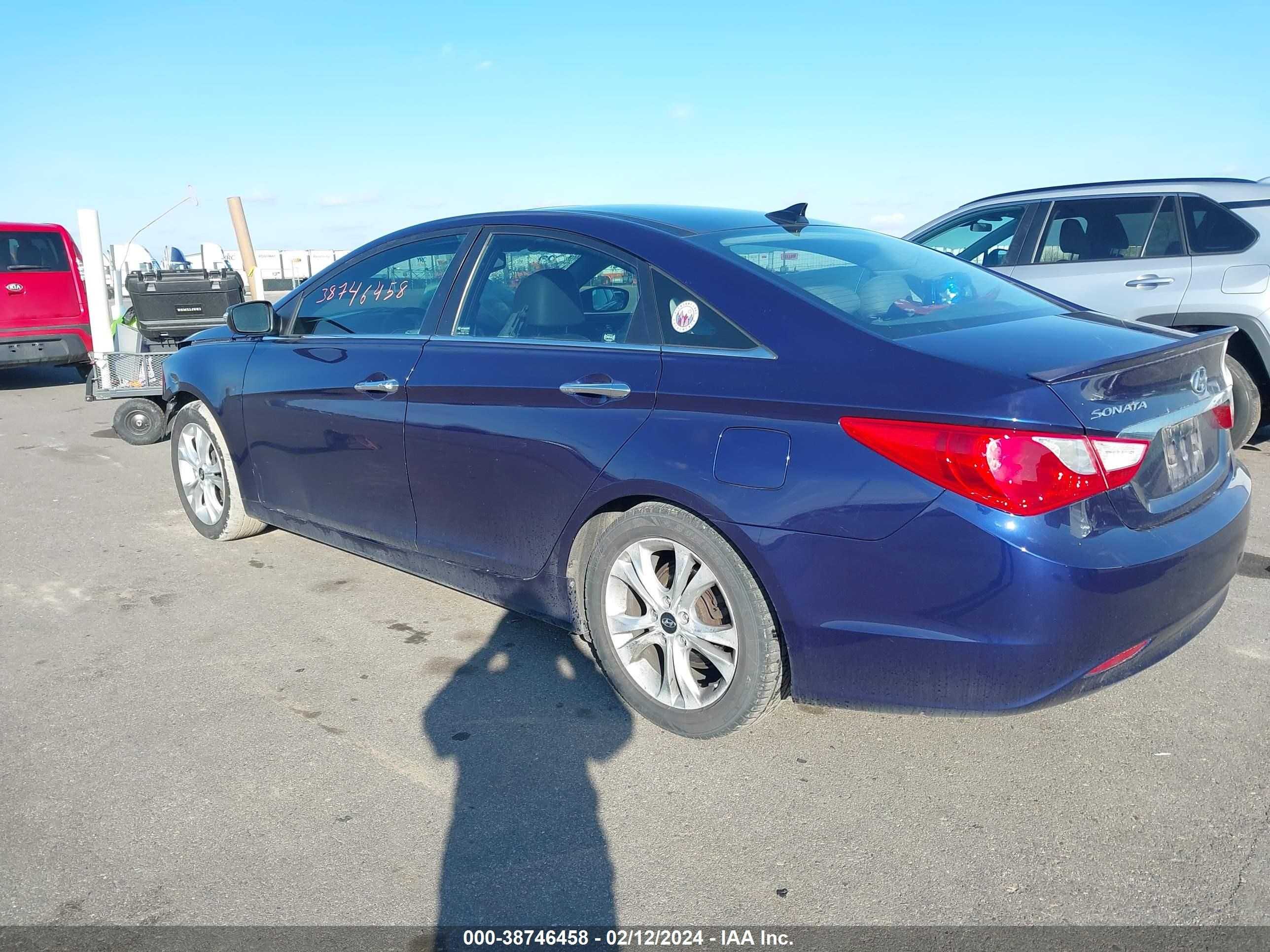 Photo 2 VIN: 5NPEC4AC0DH579531 - HYUNDAI SONATA 