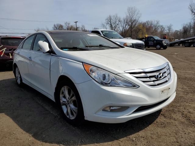 Photo 3 VIN: 5NPEC4AC0DH618215 - HYUNDAI SONATA SE 