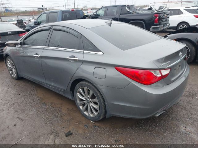 Photo 2 VIN: 5NPEC4AC0DH655894 - HYUNDAI SONATA 