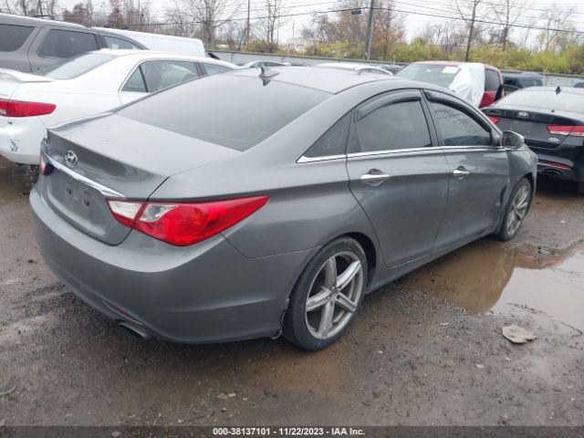 Photo 3 VIN: 5NPEC4AC0DH655894 - HYUNDAI SONATA 