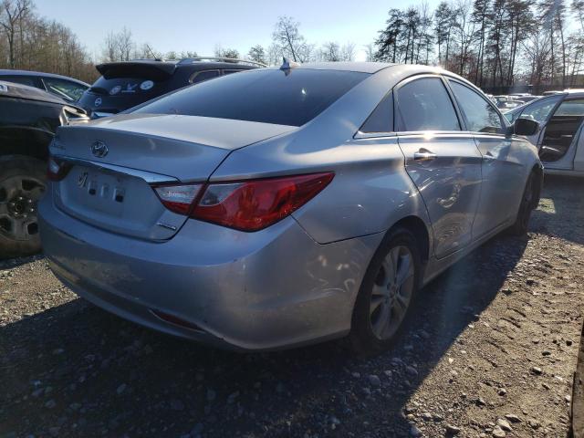 Photo 2 VIN: 5NPEC4AC0DH661226 - HYUNDAI SONATA 