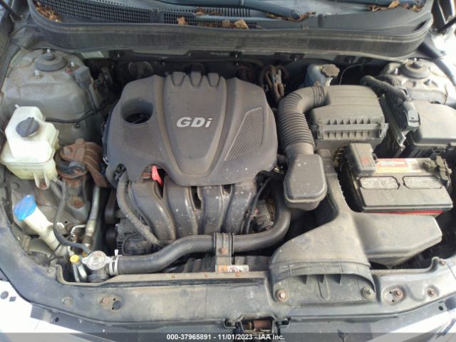 Photo 9 VIN: 5NPEC4AC0DH675658 - HYUNDAI SONATA 