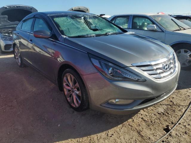 Photo 3 VIN: 5NPEC4AC0DH681380 - HYUNDAI SONATA SE 