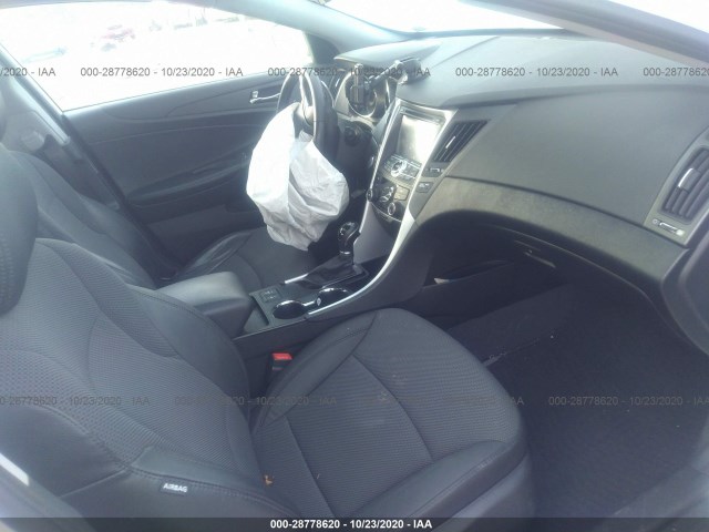 Photo 4 VIN: 5NPEC4AC0DH708724 - HYUNDAI SONATA 