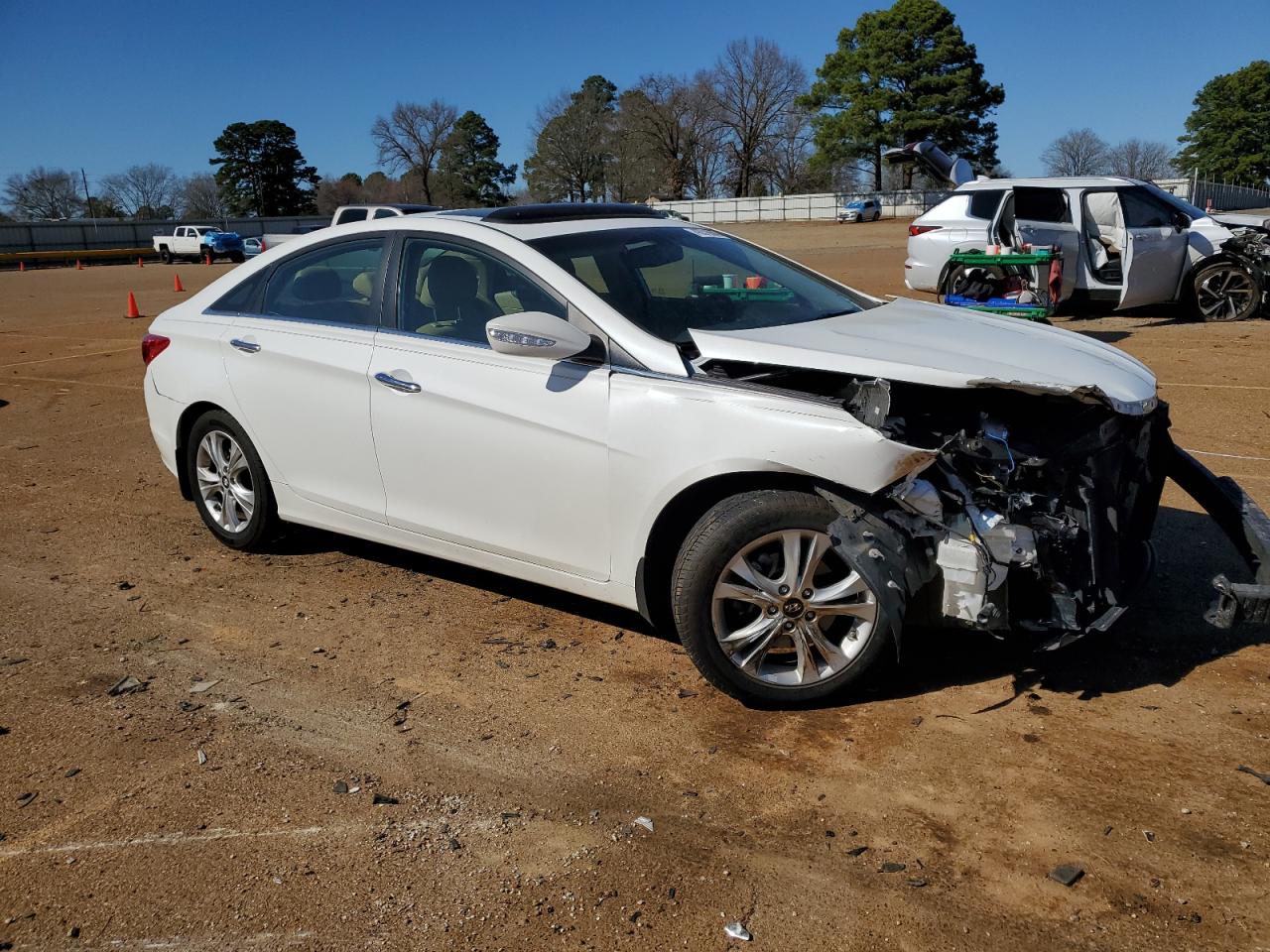 Photo 3 VIN: 5NPEC4AC0DH722963 - HYUNDAI SONATA 