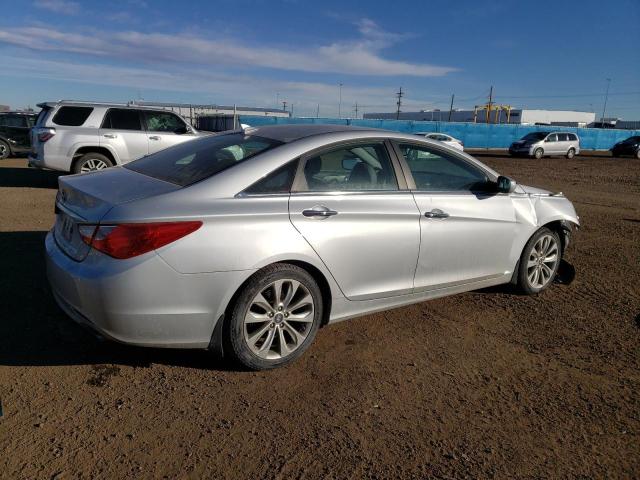 Photo 2 VIN: 5NPEC4AC0DH733980 - HYUNDAI SONATA 