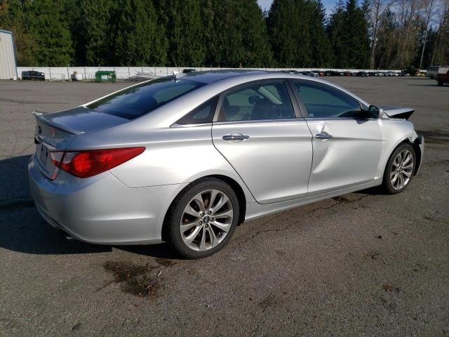 Photo 2 VIN: 5NPEC4AC0DH765845 - HYUNDAI SONATA SE 