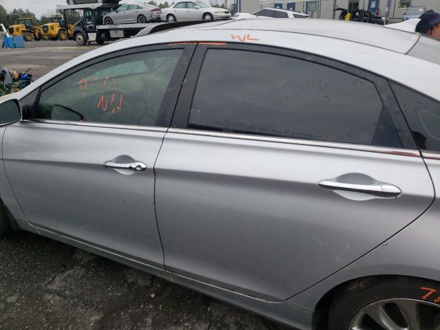 Photo 8 VIN: 5NPEC4AC0DH782189 - HYUNDAI SONATA SE 