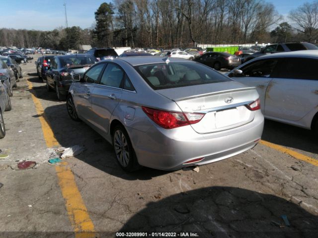 Photo 2 VIN: 5NPEC4AC0DH789661 - HYUNDAI SONATA 