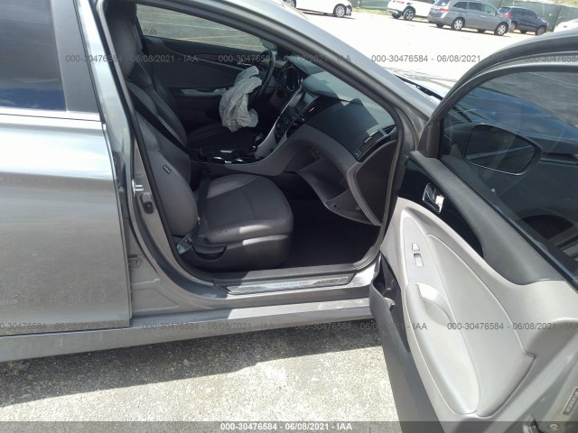 Photo 4 VIN: 5NPEC4AC0EH851089 - HYUNDAI SONATA 