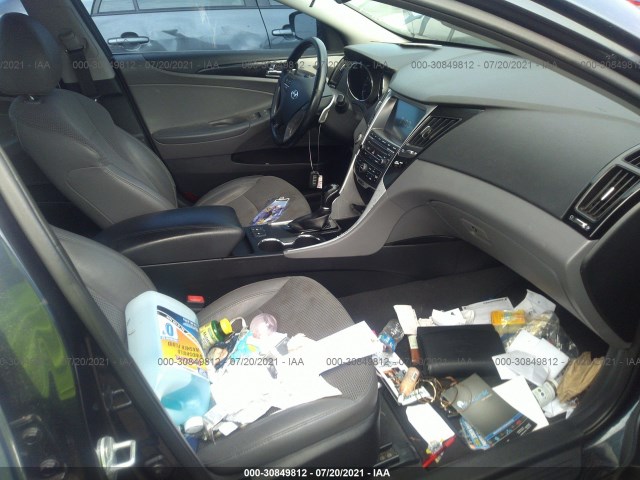 Photo 4 VIN: 5NPEC4AC0EH882276 - HYUNDAI SONATA 