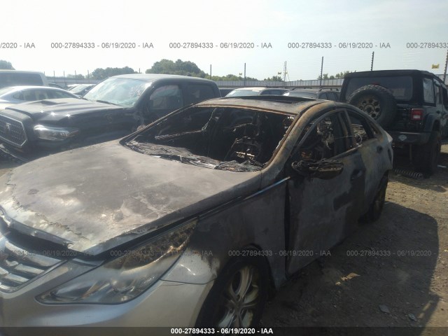 Photo 5 VIN: 5NPEC4AC1BH001273 - HYUNDAI SONATA 