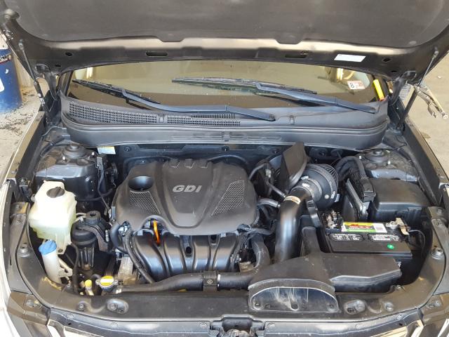 Photo 6 VIN: 5NPEC4AC1BH010443 - HYUNDAI SONATA SE 