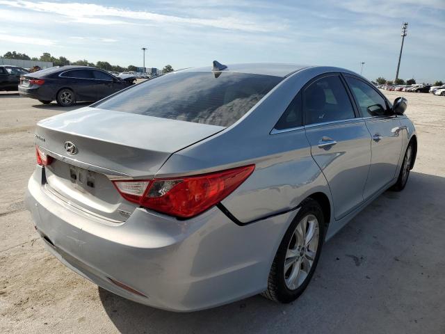 Photo 3 VIN: 5NPEC4AC1BH024701 - HYUNDAI SONATA SE 