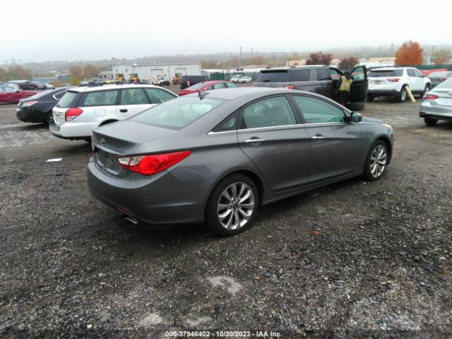 Photo 3 VIN: 5NPEC4AC1BH039960 - HYUNDAI SONATA 