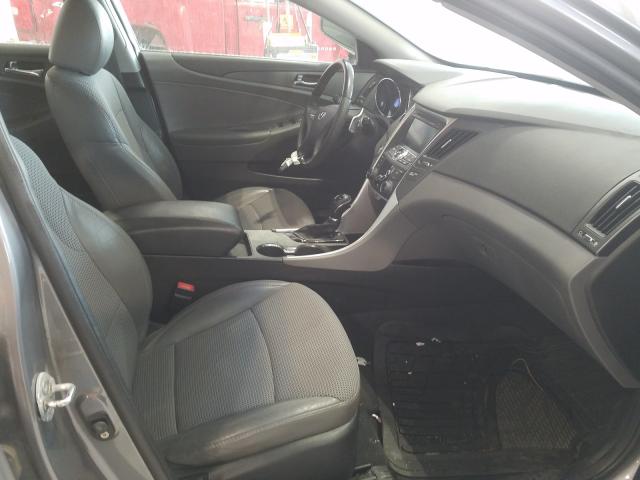 Photo 4 VIN: 5NPEC4AC1BH068360 - HYUNDAI SONATA SE 