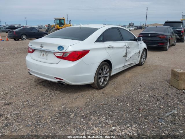 Photo 3 VIN: 5NPEC4AC1BH083179 - HYUNDAI SONATA 