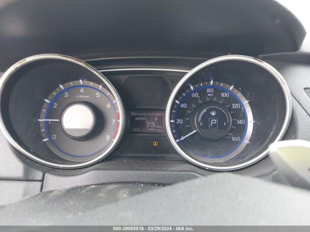 Photo 6 VIN: 5NPEC4AC1BH083179 - HYUNDAI SONATA 