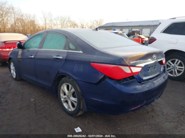 Photo 2 VIN: 5NPEC4AC1BH109182 - HYUNDAI SONATA 