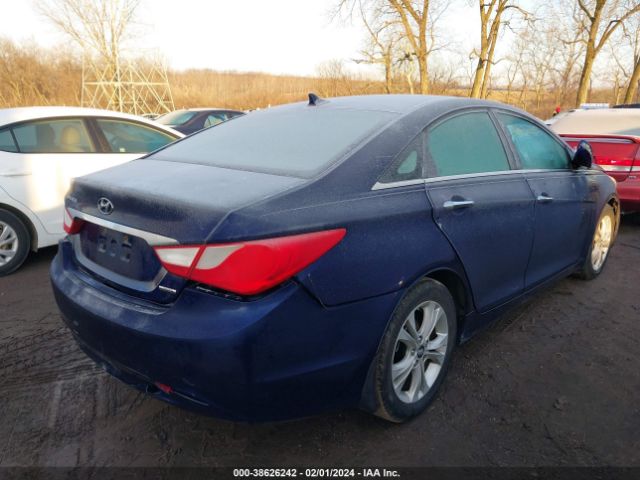 Photo 3 VIN: 5NPEC4AC1BH109182 - HYUNDAI SONATA 