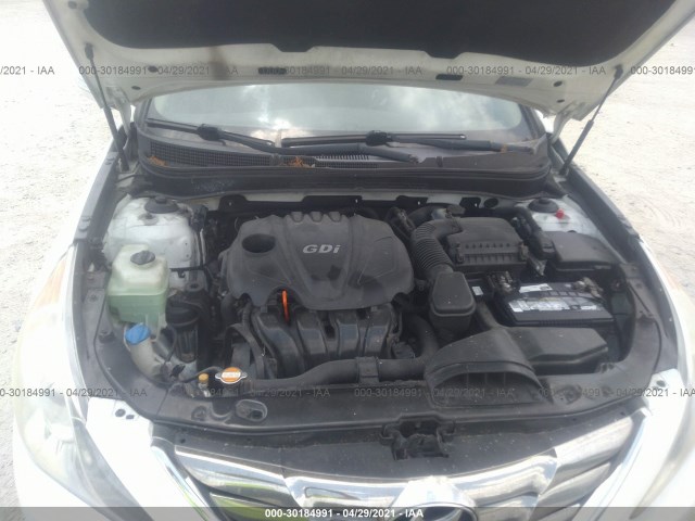 Photo 9 VIN: 5NPEC4AC1BH114186 - HYUNDAI SONATA 