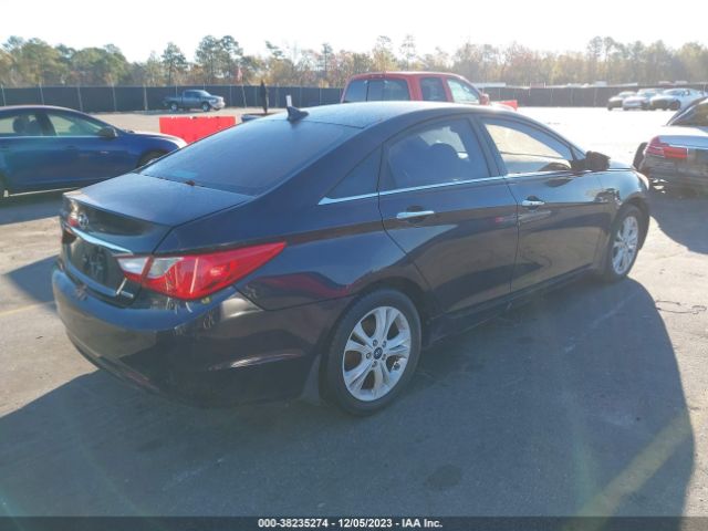 Photo 3 VIN: 5NPEC4AC1BH117962 - HYUNDAI SONATA 