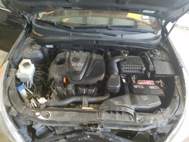 Photo 6 VIN: 5NPEC4AC1BH119050 - HYUNDAI SONATA SE 