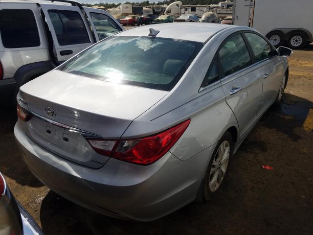 Photo 3 VIN: 5NPEC4AC1BH122630 - HYUNDAI SONATA SE 