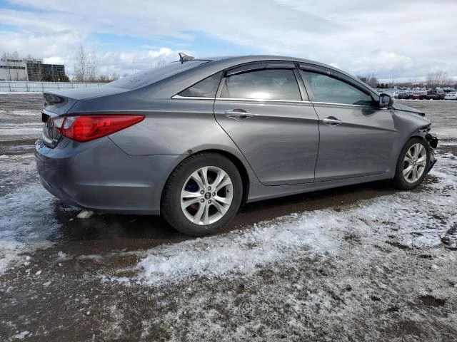 Photo 2 VIN: 5NPEC4AC1BH143770 - HYUNDAI SONATA SE 