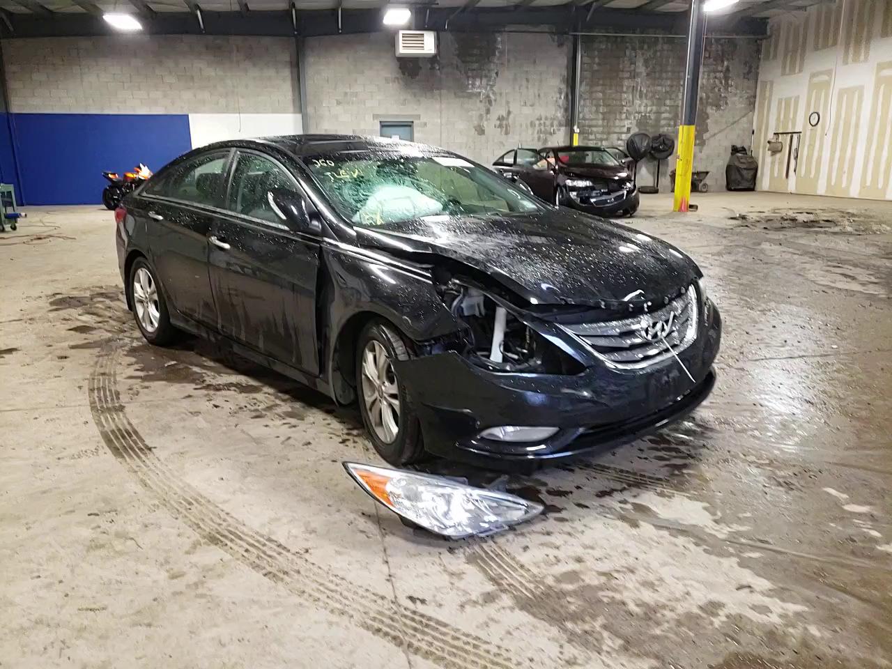 Photo 10 VIN: 5NPEC4AC1BH163663 - HYUNDAI SONATA SE 