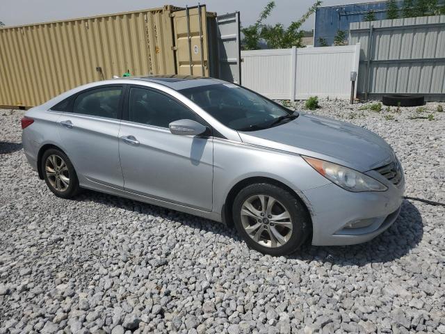 Photo 3 VIN: 5NPEC4AC1BH167504 - HYUNDAI SONATA 