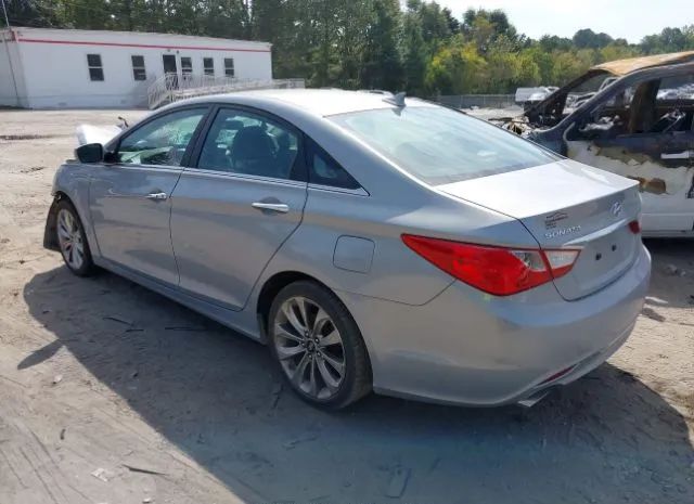 Photo 2 VIN: 5NPEC4AC1BH178986 - HYUNDAI SONATA 