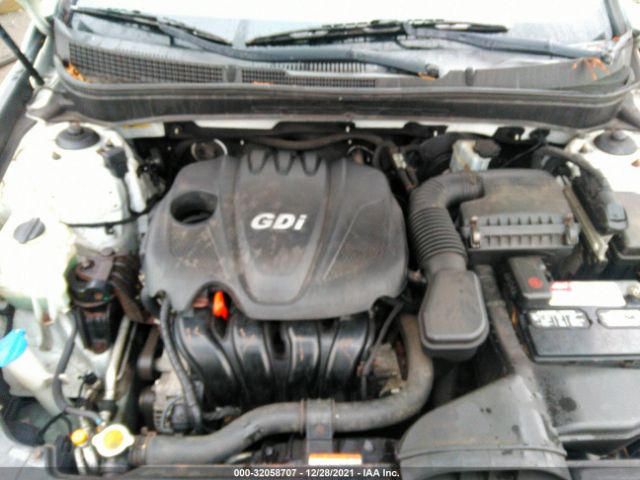 Photo 9 VIN: 5NPEC4AC1BH182794 - HYUNDAI SONATA 